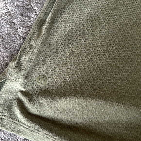 Lululemon Reinstate Long Sleeve Henley
Heathered Medium Olive - Picture 5 of 6